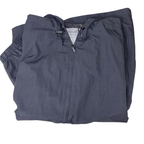 Eddie Bauer Women's Black Nylon Rain Jacket Size Medium - Picture 4 of 10